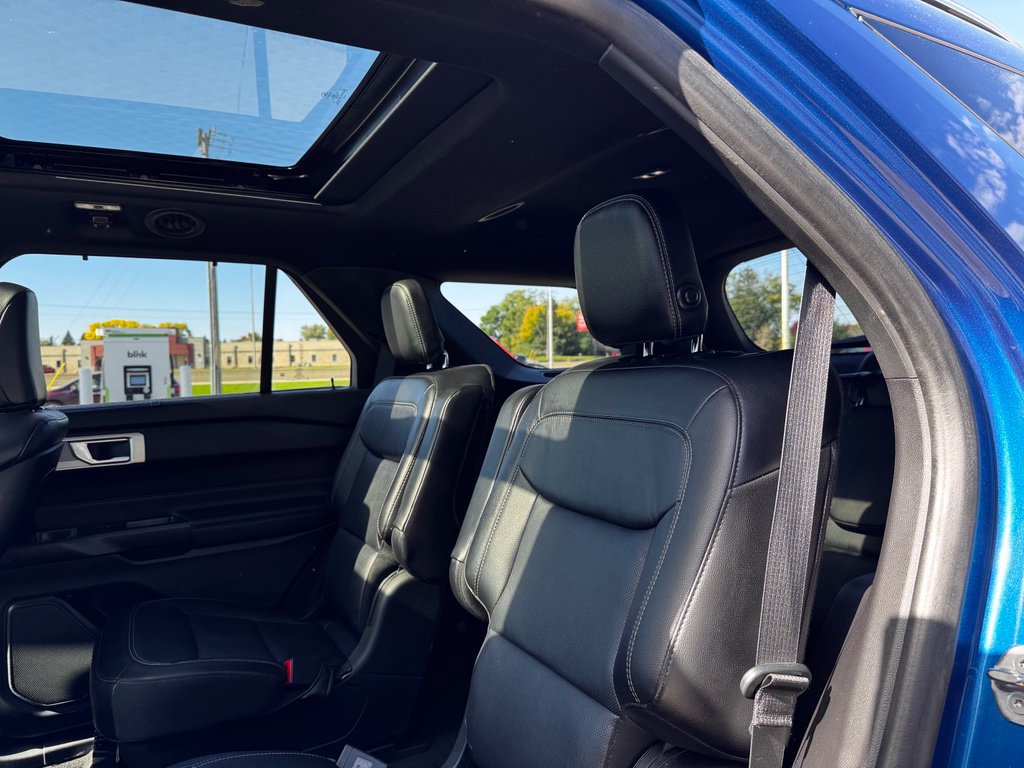 Certified 2020 Ford Explorer Limited w/ Class III Trailer Tow Package AWD/4WD image 14