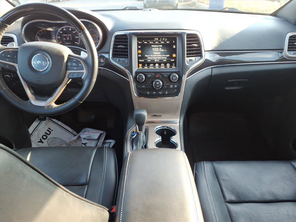 Used 2017 Jeep Grand Cherokee Overland image 10