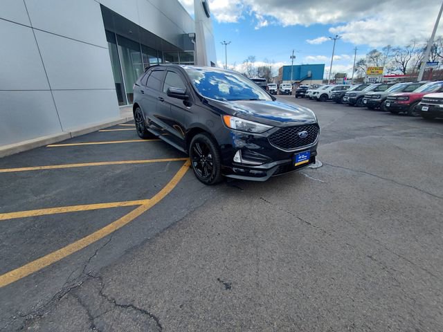 Certified 2023 Ford Edge ST-Line AWD/4WD image 10