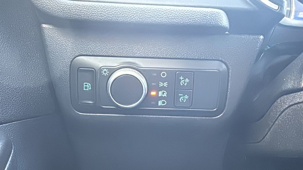 Certified 2022 Ford Escape SE image 17