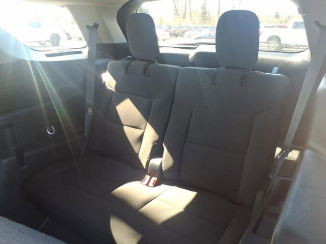 Certified 2024 Ford Explorer XLT image 13
