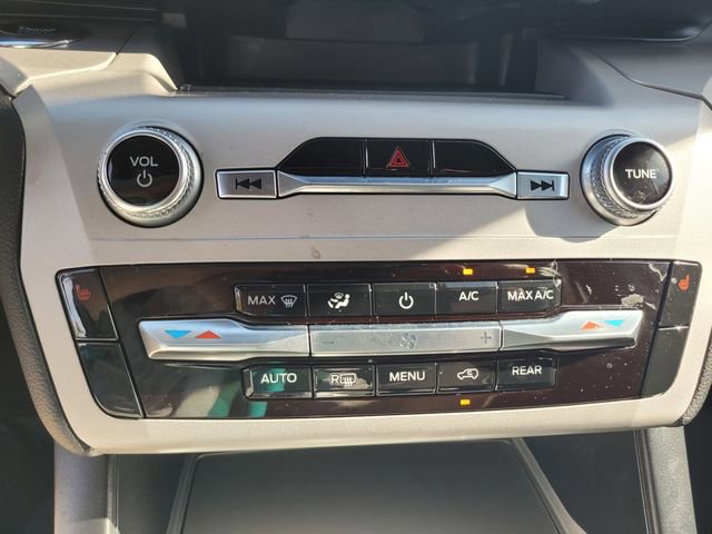 Certified 2023 Ford Explorer XLT image 23