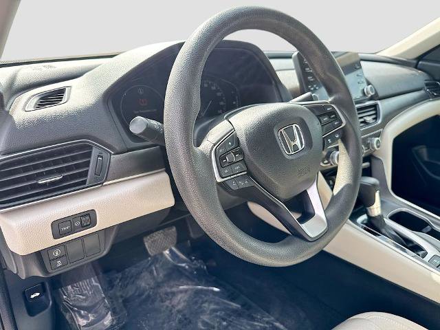 Used 2018 Honda Accord LX image 9