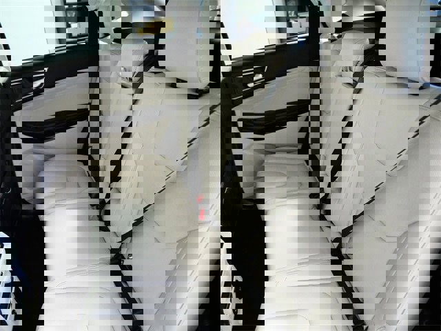 Certified 2022 Ford Edge Titanium w/ Equipment Group 301A image 14