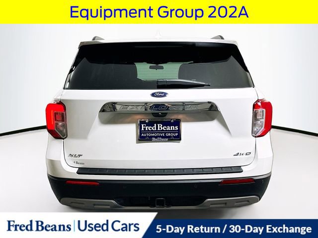 Certified 2022 Ford Explorer XLT w/ Equipment Group 202A image 8