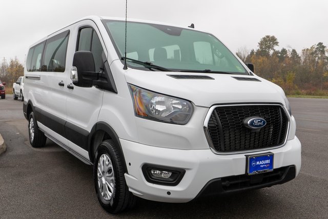 Certified 2025 Ford Transit 350 XLT RWD image 4