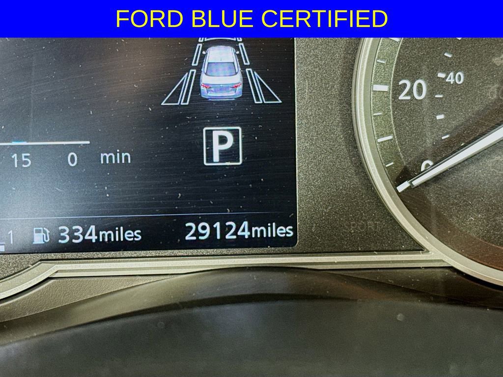 Used 2025 Nissan Versa SV image 10