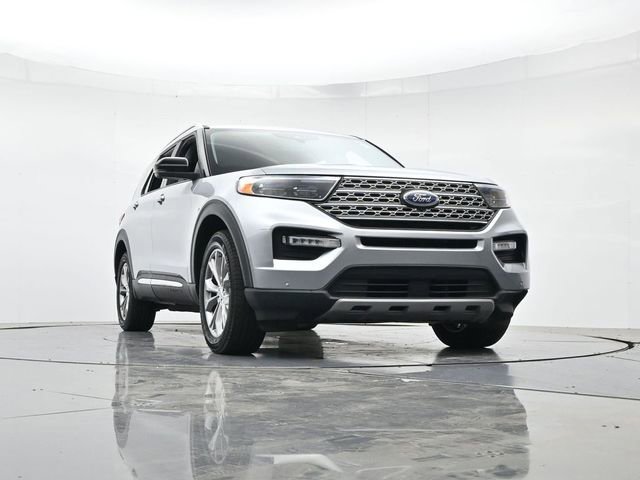 Certified 2023 Ford Explorer Limited w/ Equipment Group 301A AWD/4WD image 39