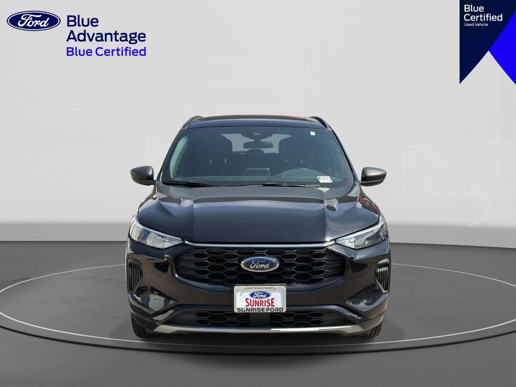Certified 2024 Ford Escape ST-Line AWD/4WD image 3