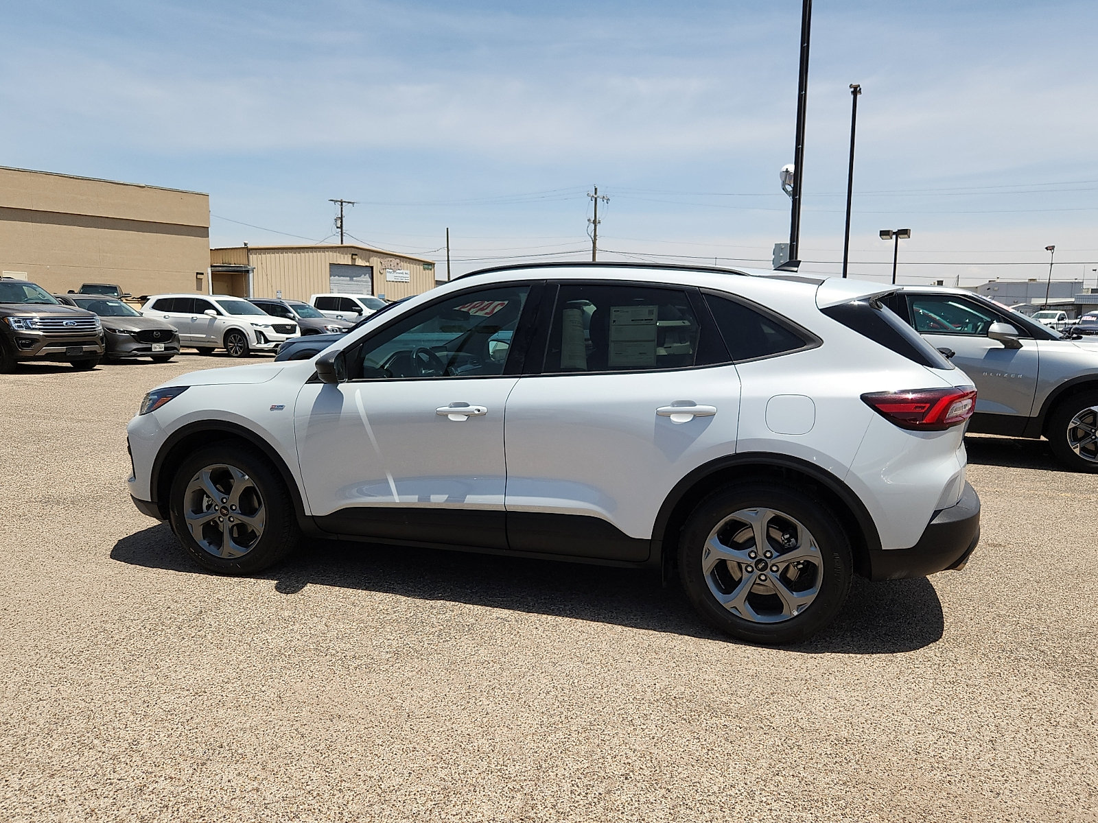 Certified 2025 Ford Escape ST-Line FWD image 4