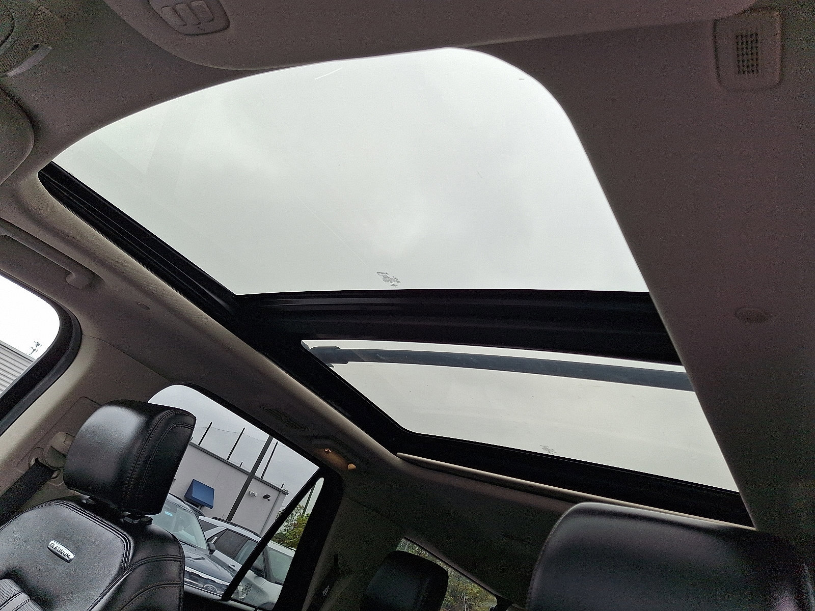 Certified 2020 Ford Expedition Max Platinum image 21