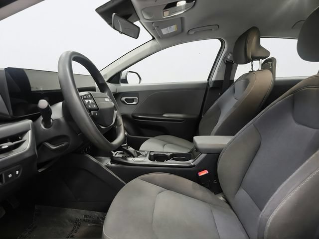 Used 2025 Kia K4 FWD image 9