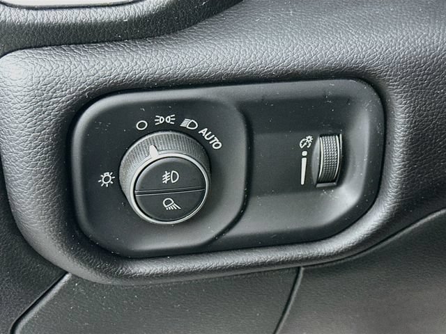 Used 2023 RAM 2500 Big Horn w/ Level 1 Equipment Group AWD/4WD image 16
