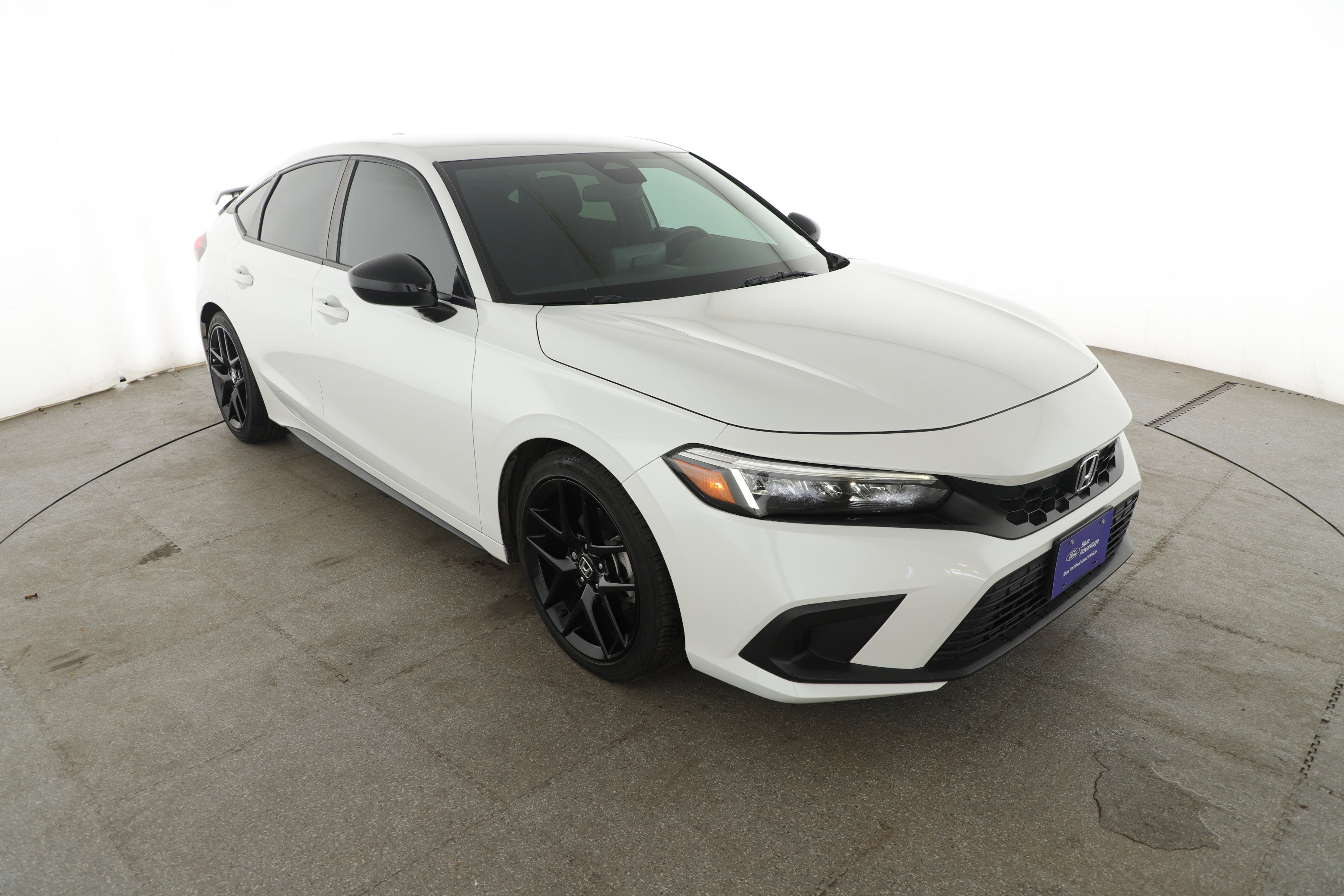 Used 2023 Honda Civic Sport image 3