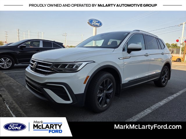 Used 2024 Volkswagen Tiguan SE