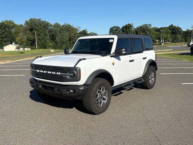 Certified 2023 Ford Bronco Badlands AWD/4WD image 1
