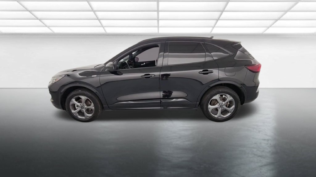 Certified 2024 Ford Escape ST-Line w/ Tech Pack #1 AWD/4WD image 5