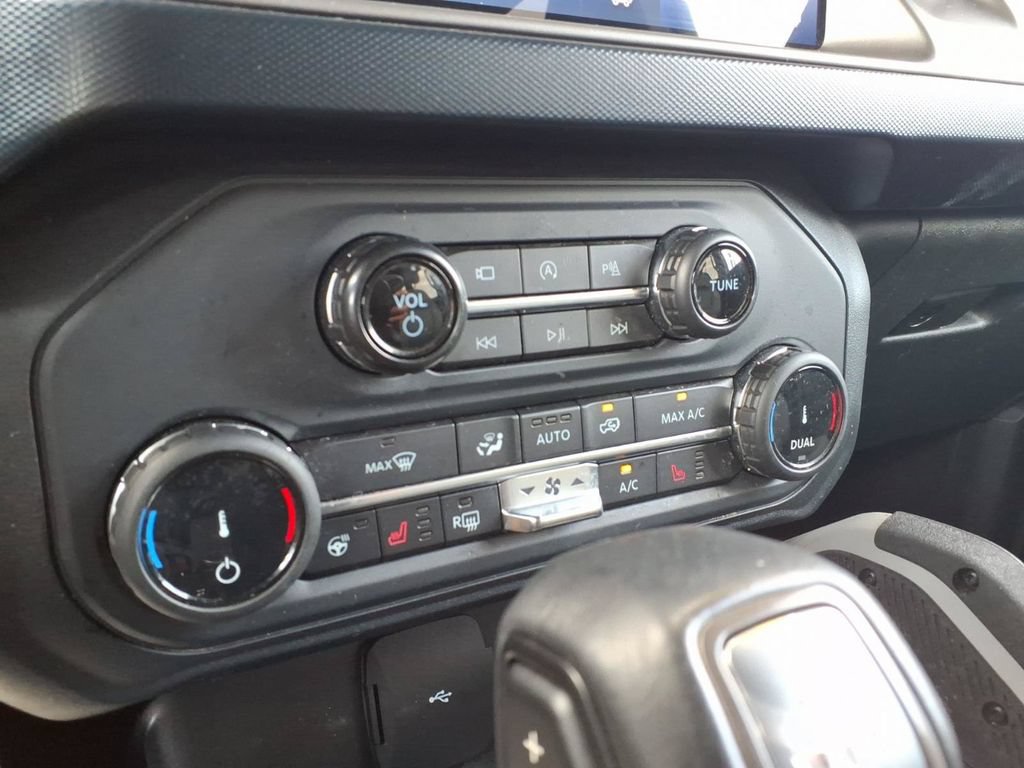 Certified 2022 Ford Bronco Outer Banks AWD/4WD image 23