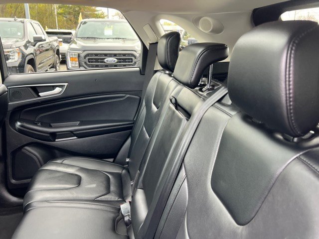 Certified 2022 Ford Edge Titanium AWD/4WD image 28