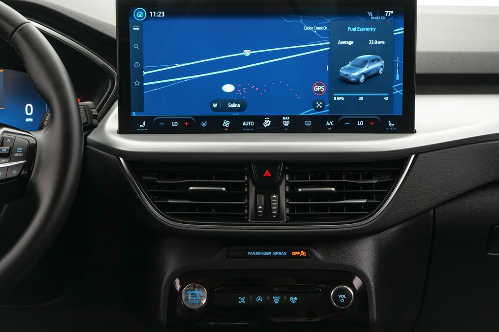 Certified 2025 Ford Escape Platinum AWD/4WD image 15