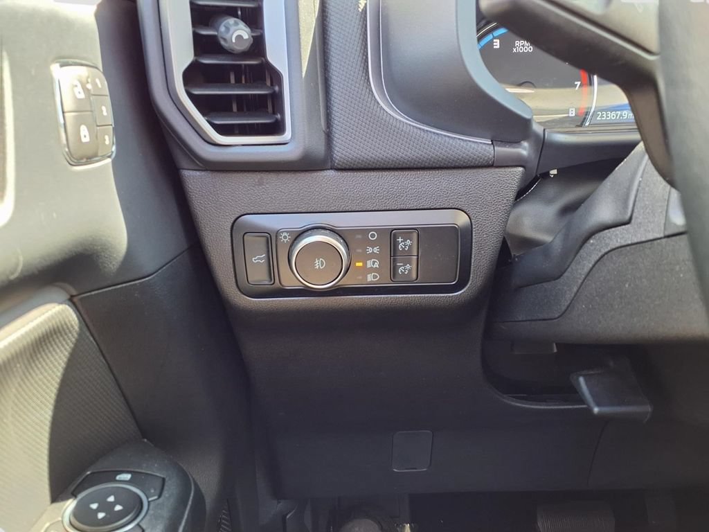 Certified 2023 Ford Bronco Sport Outer Banks w/ Tech Package AWD/4WD image 22