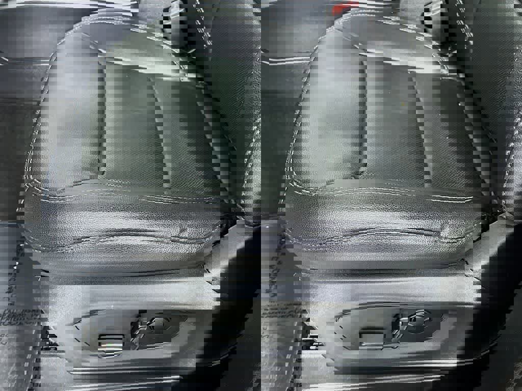 Certified 2021 Ford Explorer Limited w/ Equipment Group 301A image 30