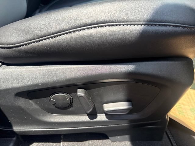Certified 2024 Ford Explorer XLT w/ Equipment Group 202A AWD/4WD image 32