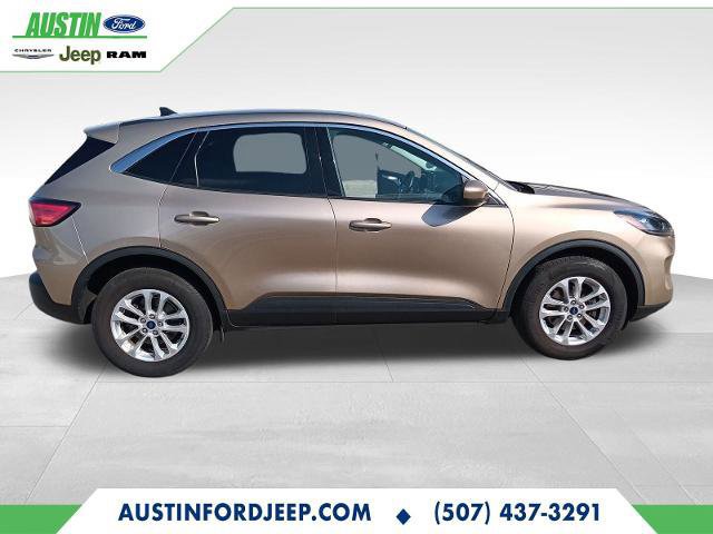 Certified 2021 Ford Escape SE w/ Cold Weather Package image 2