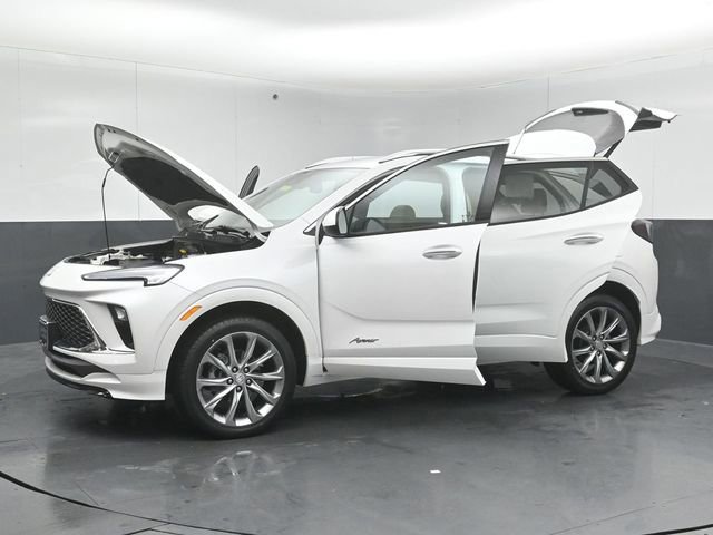 Used 2024 Buick Encore GX Avenir w/ Avenir Convenience Package image 50
