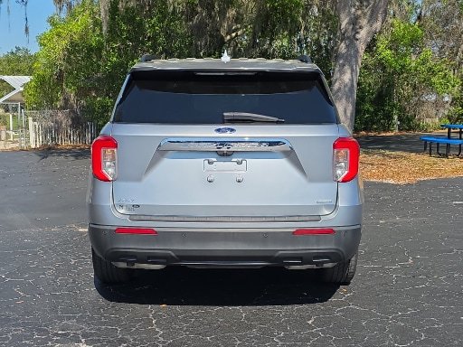 Certified 2020 Ford Explorer XLT RWD image 4