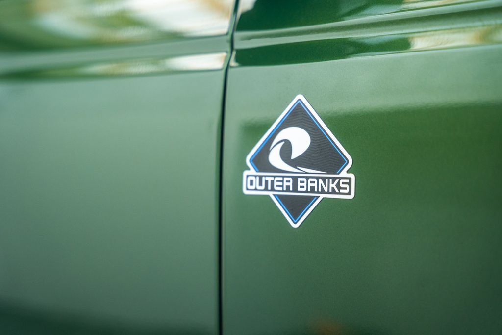 Certified 2025 Ford Bronco Outer Banks AWD/4WD image 16