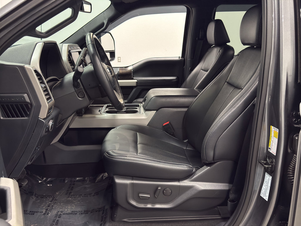 Certified 2022 Ford F250 Lariat w/ Tremor Off-Road Package image 11