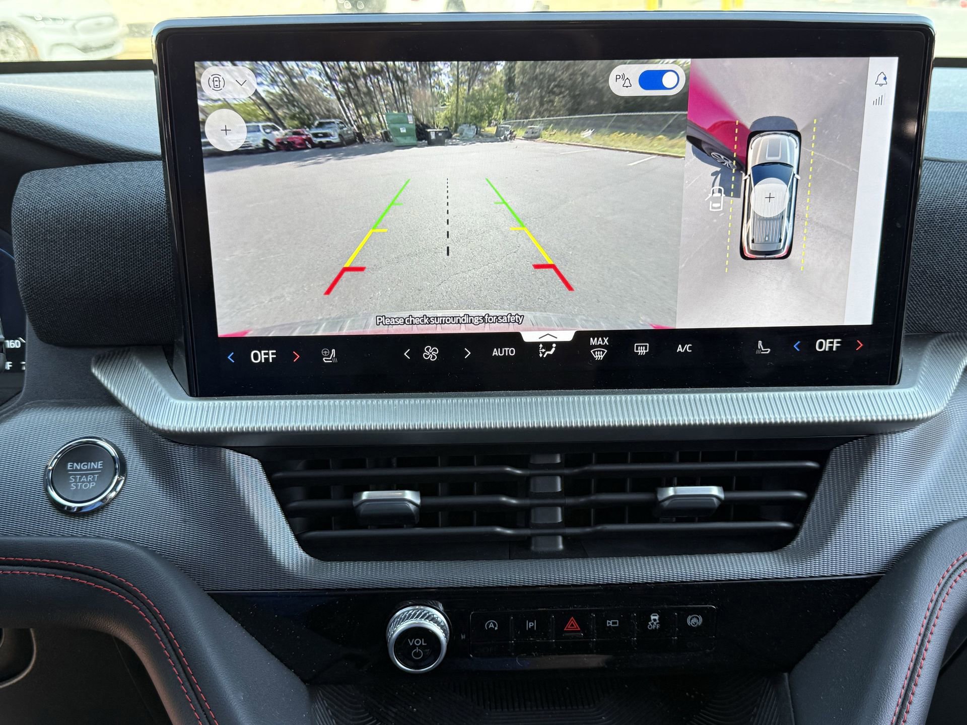 Certified 2025 Ford Explorer ST-Line AWD/4WD image 10