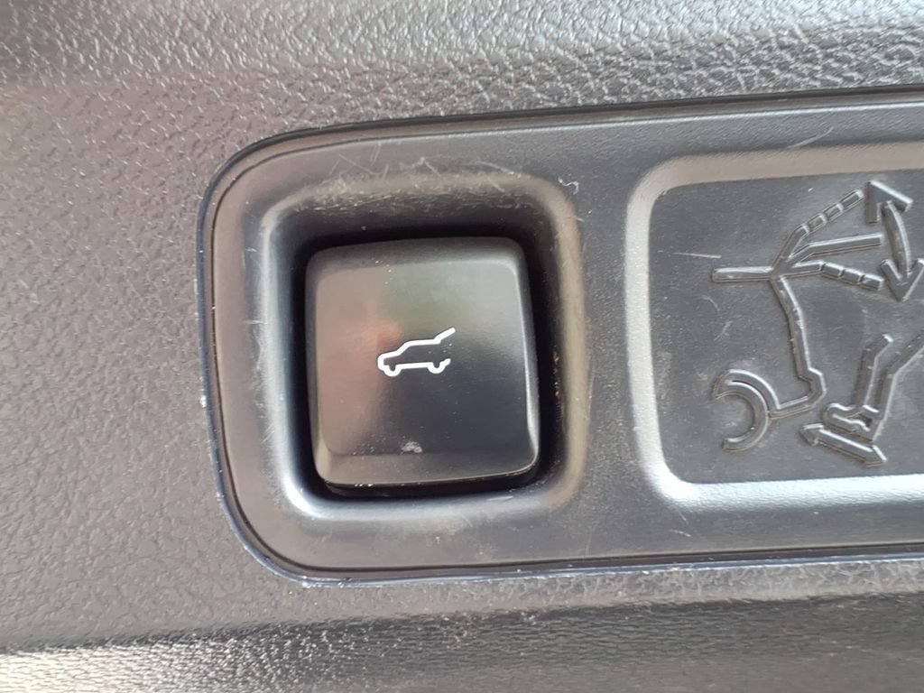 Certified 2022 Ford Expedition Limited AWD/4WD image 19