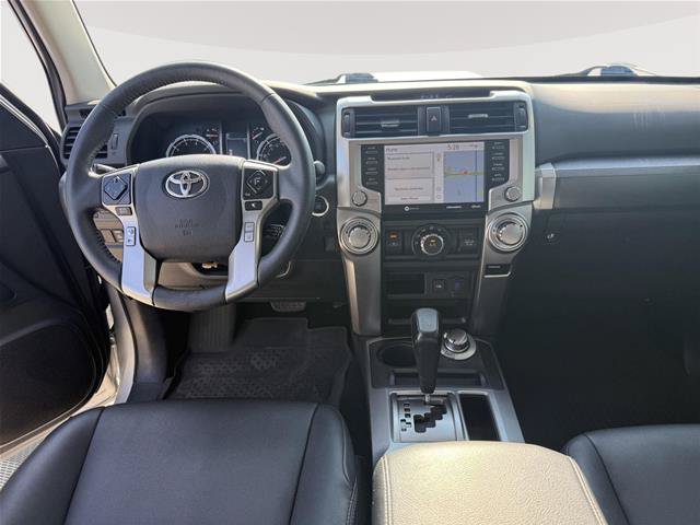 Used 2022 Toyota 4Runner TRD Sport w/ Technology Package AWD/4WD image 18