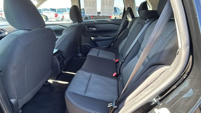 Used 2024 Nissan Rogue SV AWD/4WD image 15
