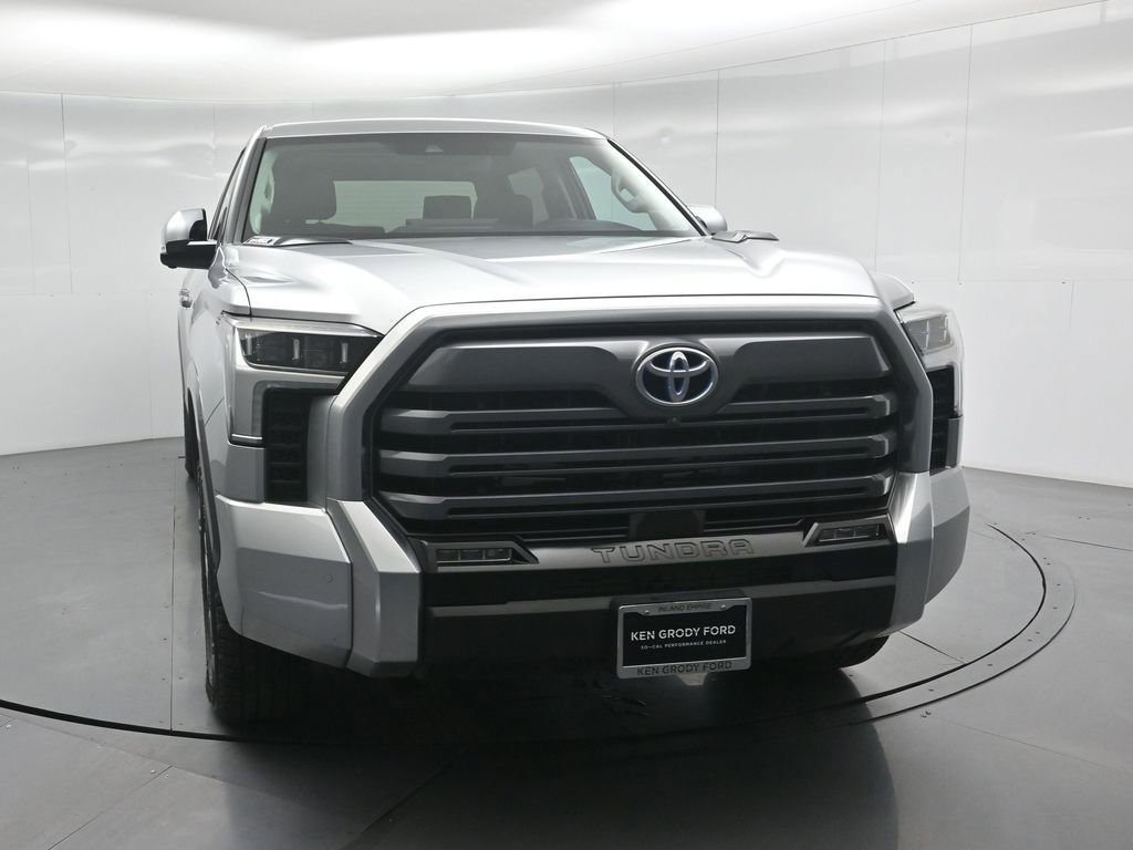 Used 2022 Toyota Tundra Limited image 7