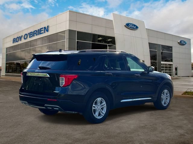 Certified 2023 Ford Explorer XLT w/ Equipment Group 202A AWD/4WD image 5
