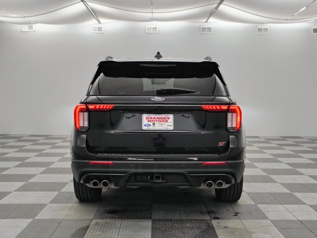 Certified 2025 Ford Explorer ST AWD/4WD image 10