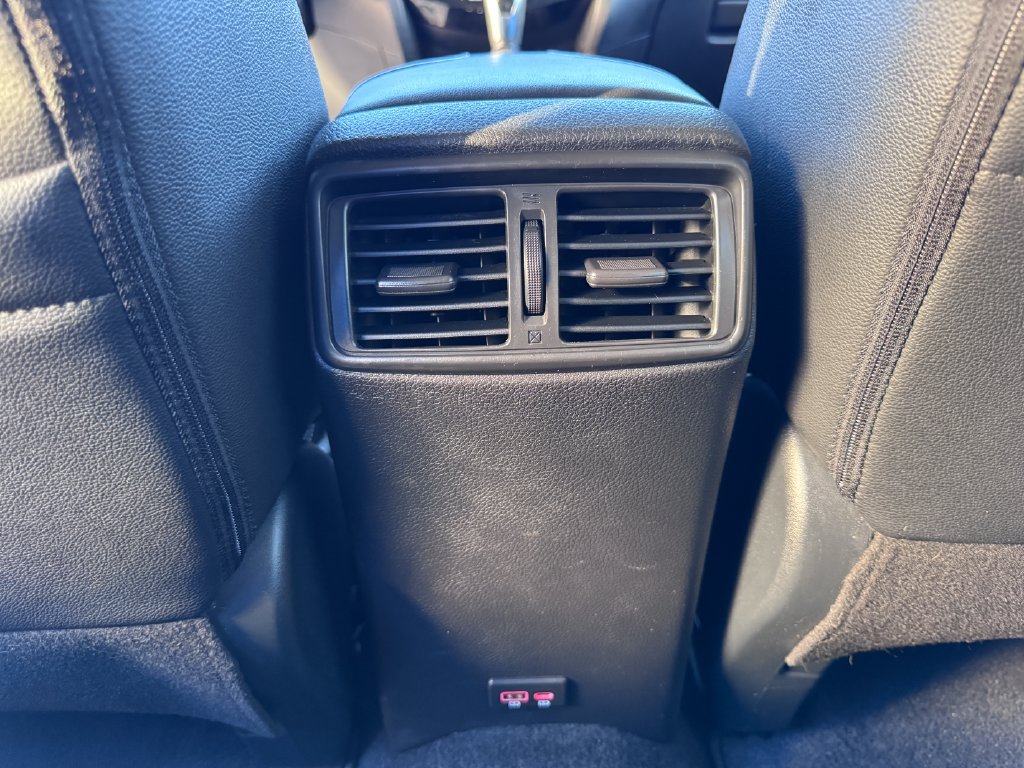 Used 2019 Nissan Rogue SL AWD/4WD image 19