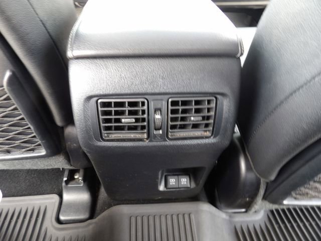 Used 2022 Toyota 4Runner Limited AWD/4WD image 23