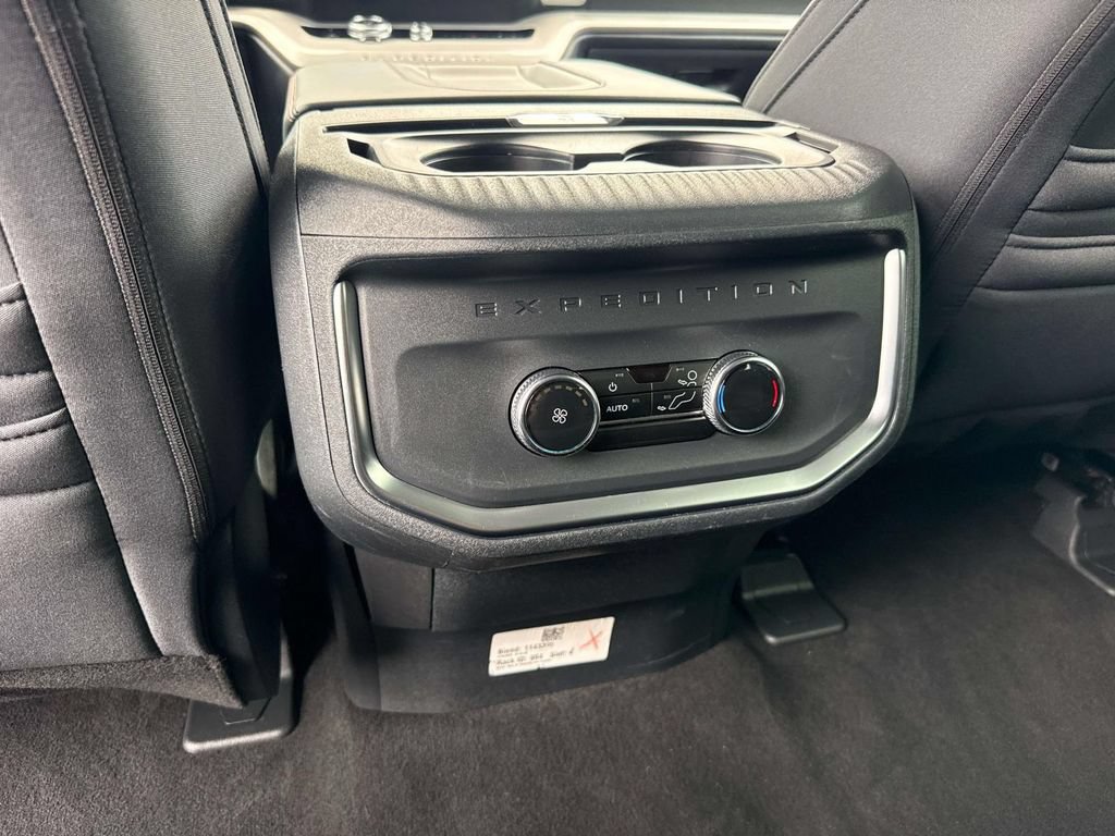 Certified 2025 Ford Expedition Max Active AWD/4WD image 14