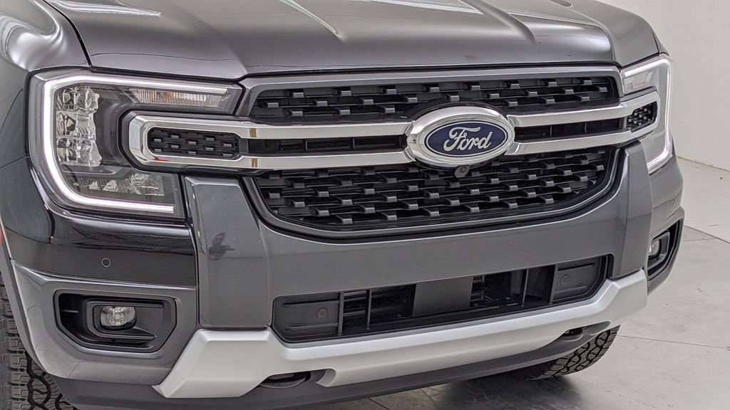Used 2022 Chevrolet Silverado 2500 LT w/ True North Edition AWD/4WD image 42