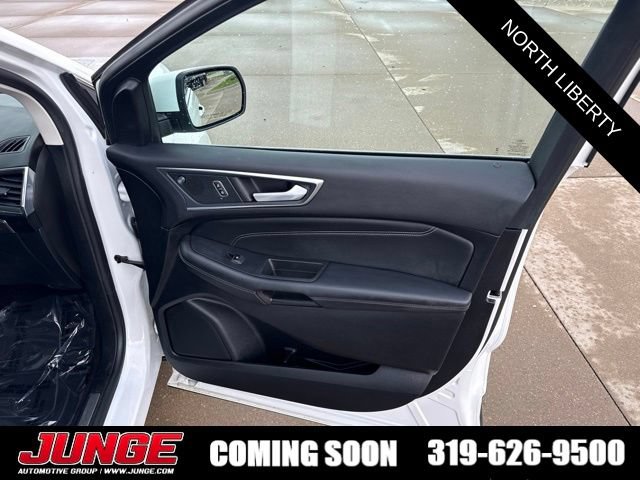 Certified 2024 Ford Edge Titanium w/ Equipment Group 301A AWD/4WD image 10