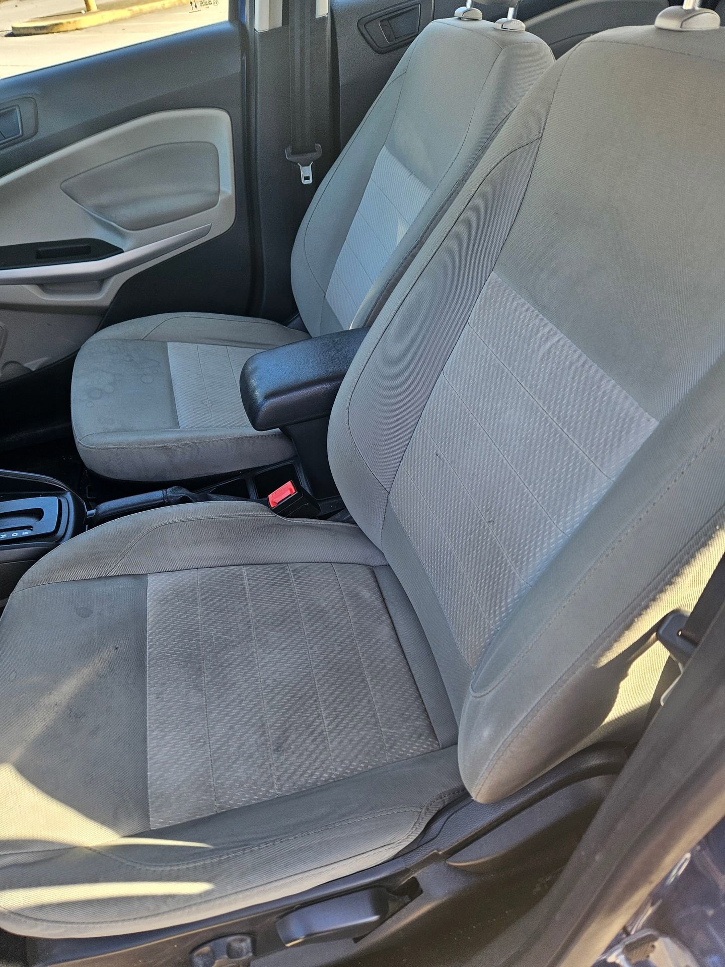 Certified 2021 Ford EcoSport S image 45