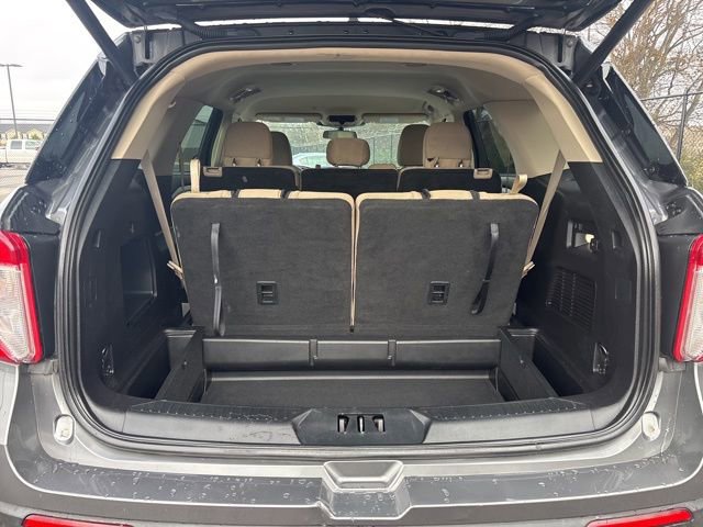 Certified 2021 Ford Explorer 4WD image 11