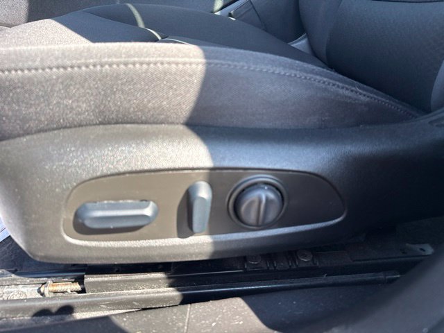 Used 2025 Chevrolet Malibu LT FWD image 15