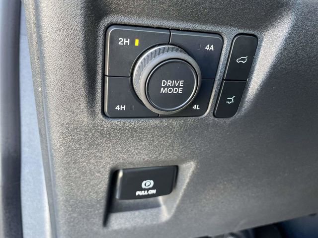 Certified 2025 Ford Expedition Active image 28