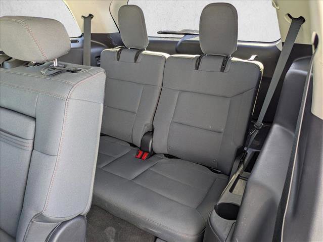 Certified 2025 Ford Explorer Active image 19