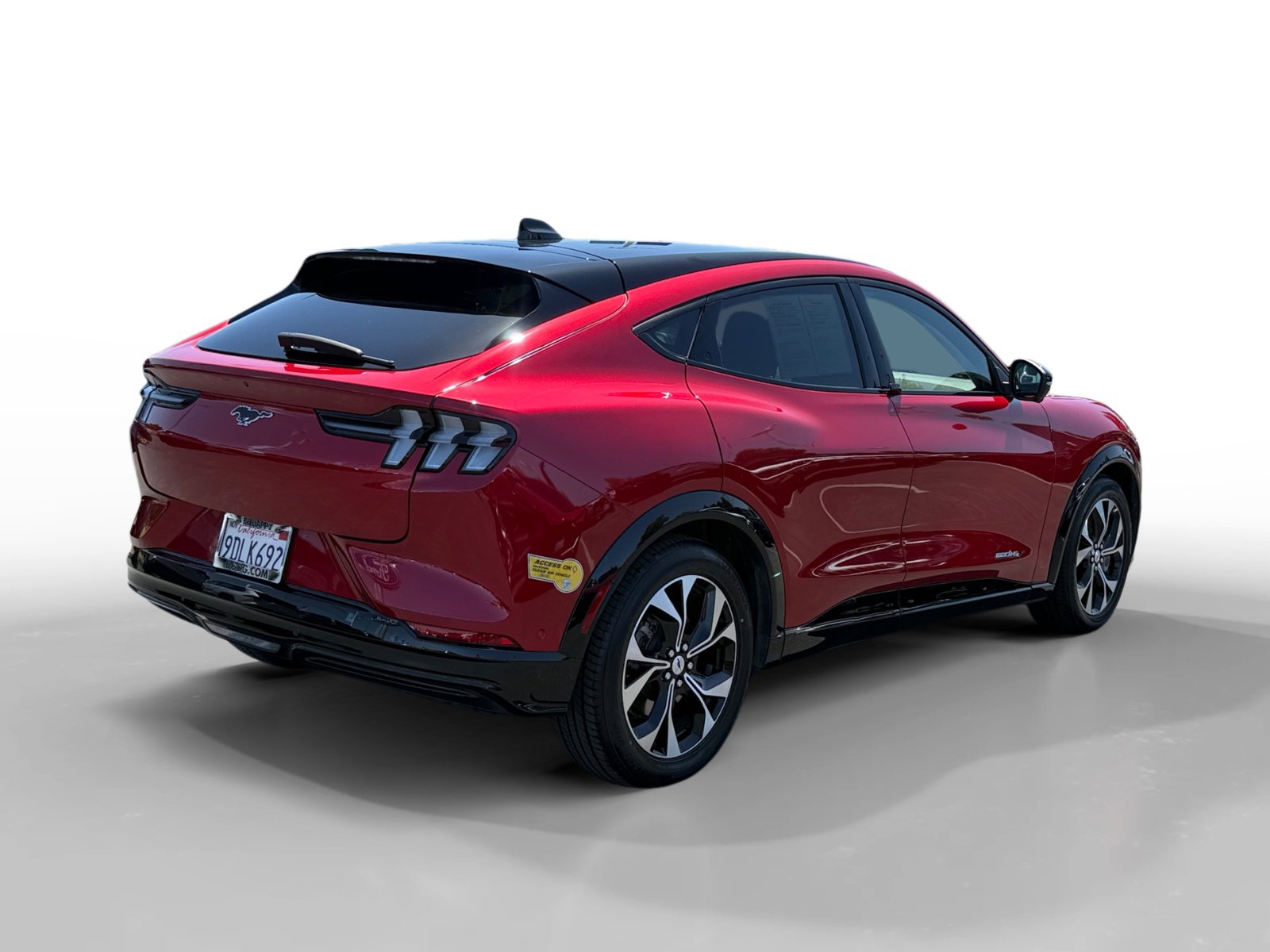 Certified 2022 Ford Mustang Mach-E Premium AWD/4WD image 5